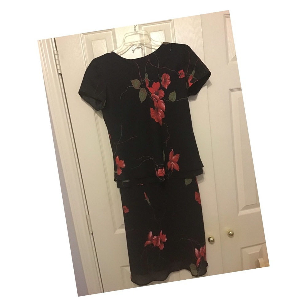 Jessica Howard blouse and skirt set